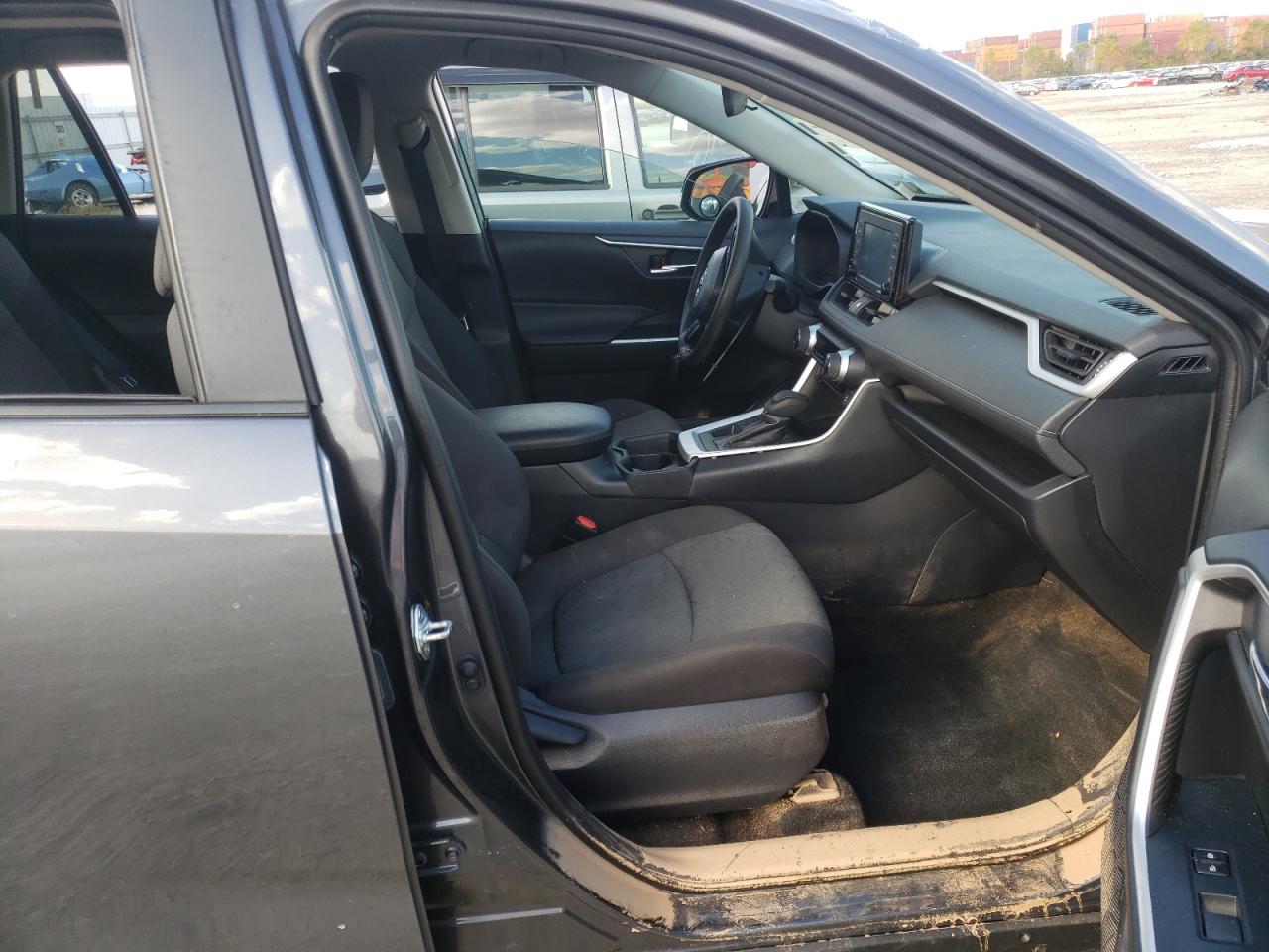 2T3P1RFV0MC145075 TOYOTA RAV4 2021