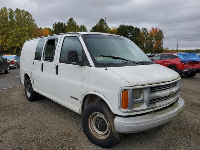 Salvage cars for sale from Copart East Granby, CT: 2000 Chevrolet Express G3500