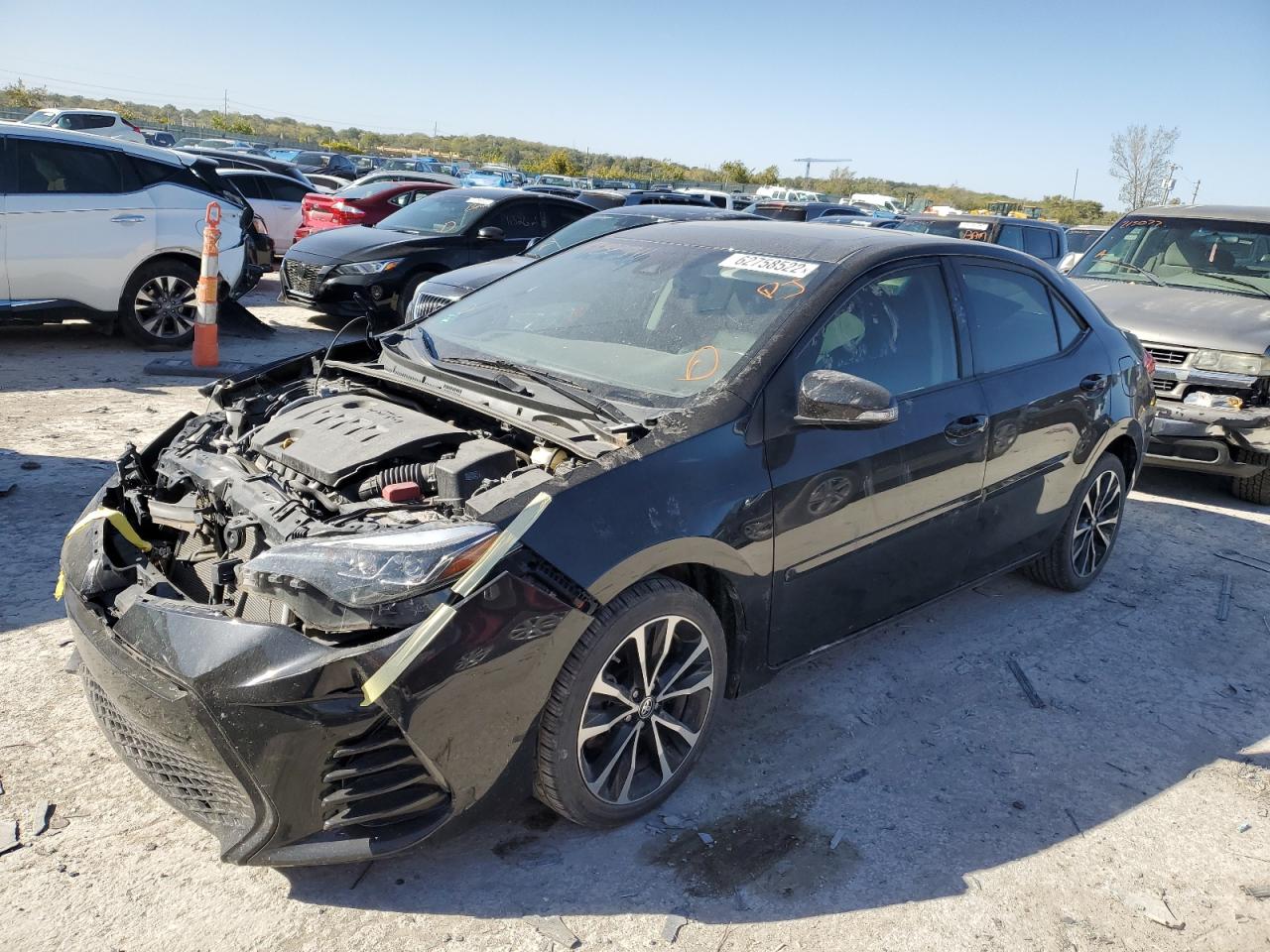 2018 Toyota Corolla L VIN: 5YFBURHE2JP782911 Lot: 62758522