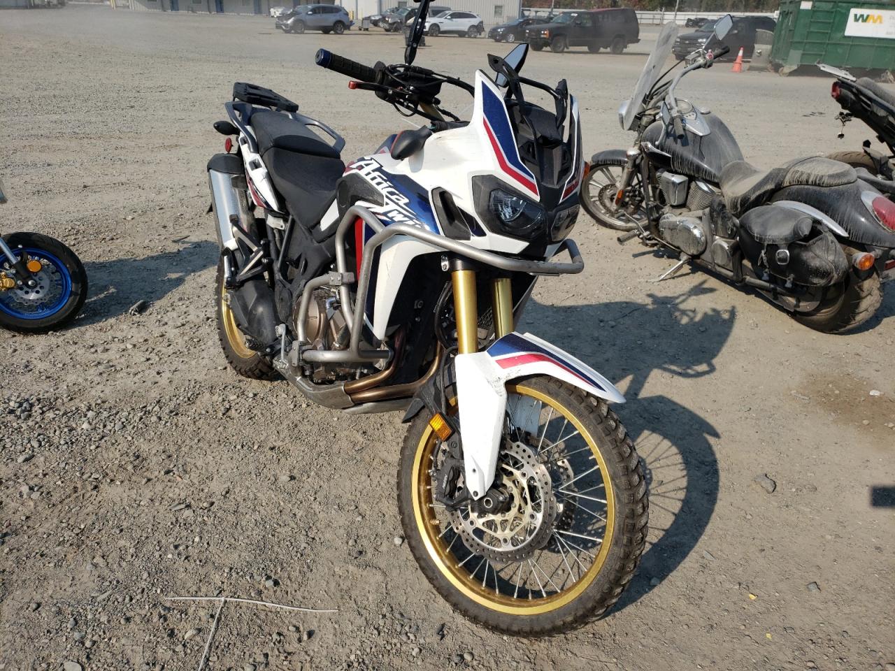 JH2SD04G7HK000363 HONDA CRF1000 2017