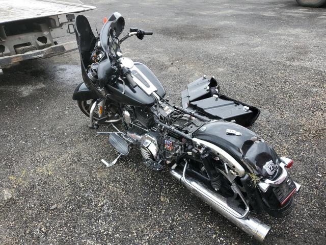 2011 HARLEY-DAVIDSON FLHX - 1HD1KB410BB678153