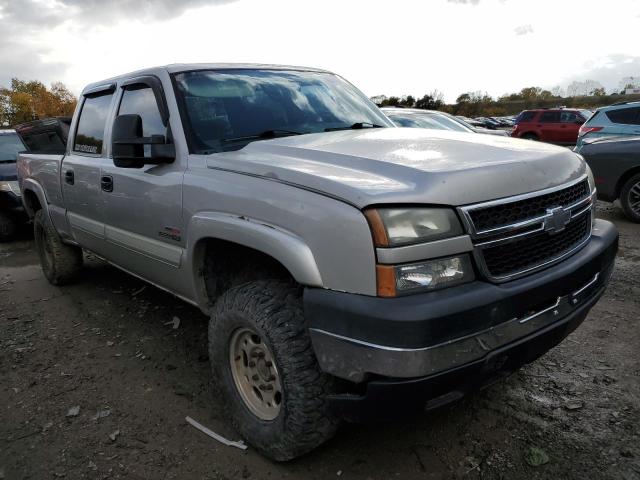 Salvage trucks for sale at Lansing, MI auction: 2006 Chevrolet Silverado