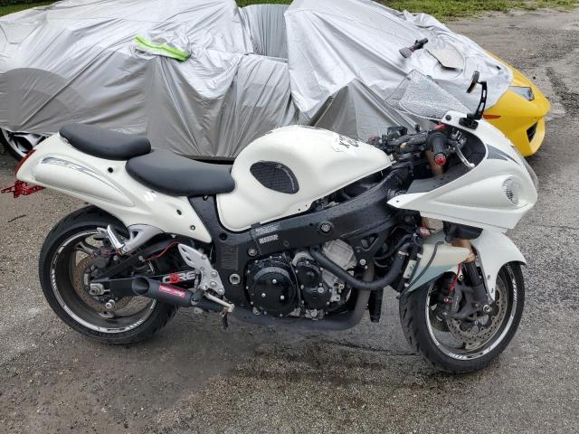 2011 SUZUKI GSX1300 R JS1GX72AXB2101072