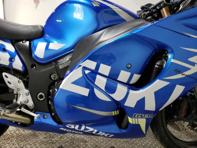 2017 SUZUKI GSX1300 RA JS1GX72B7H2101127