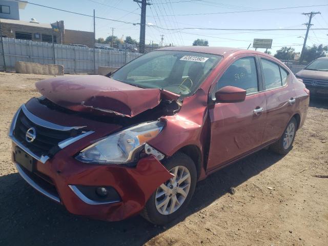 VIN: 3N1CN7AP0JL871667 Auction: COPART Lot: 62872392 Location: CO - COLORADO SPRINGS 3N1CN7AP0JL871667 NISSAN VERSA 2018 RED Photo 2