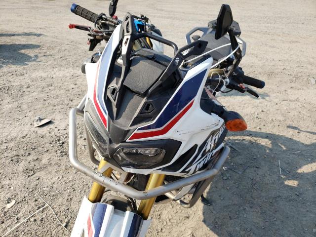 2017 HONDA CRF1000 JH2SD04G7HK000363