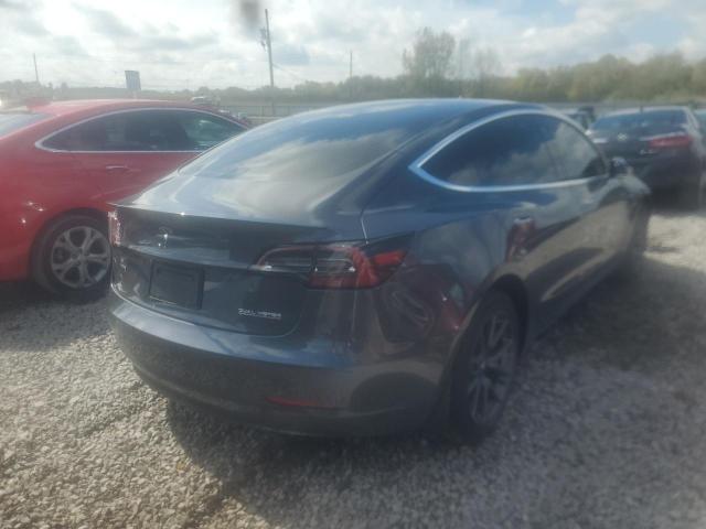 5YJ3E1EB3KF413324 Tesla MODEL 3