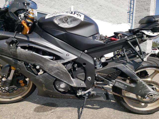 2014 YAMAHA YZFR6 C JYARJ16Y0EA008023