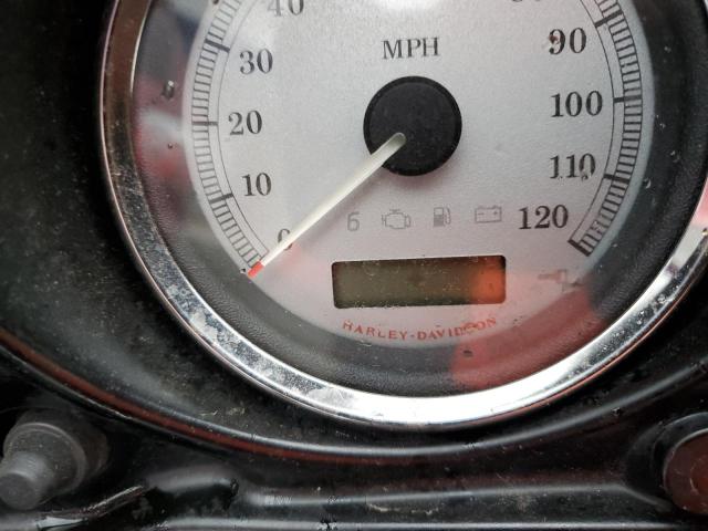 2011 HARLEY-DAVIDSON FLHX - 1HD1KB410BB678153