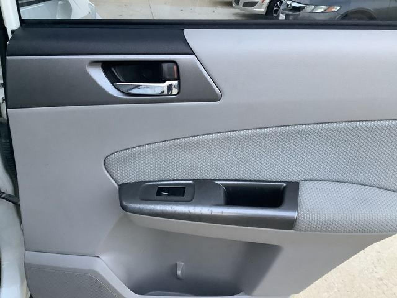 2011 Subaru Forester 2.5X Premium VIN: JF2SHBDC1BH738574 Lot: 63778862