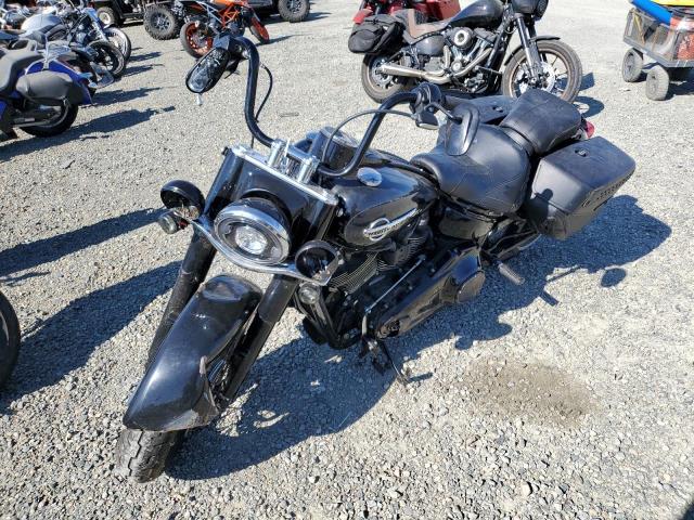 2019 HARLEY-DAVIDSON FLHC 1HD1YAJ68KB061768