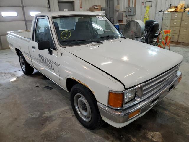Salvage cars for sale from Copart Columbia, MO: 1987 Toyota Pickup 1/2