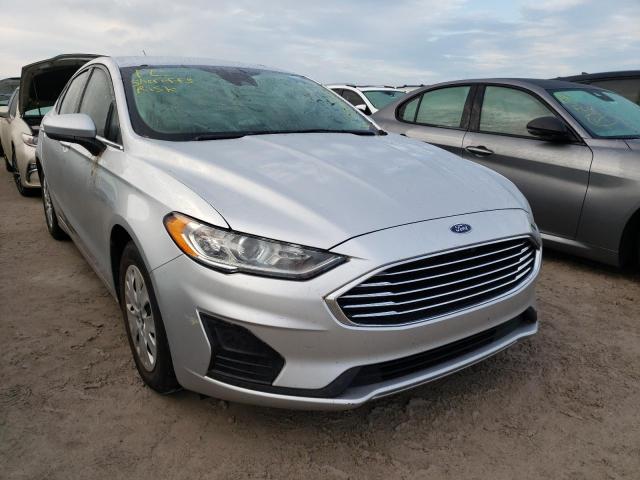 2019 Ford Fusion S  (VIN: 3FA6P0G7XKR162381)