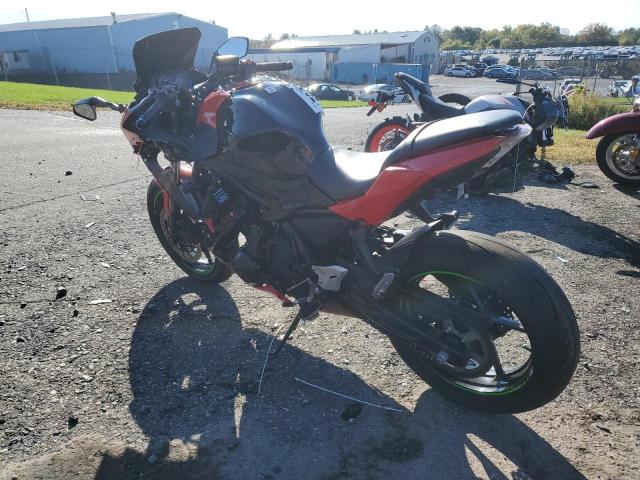 2017 KAWASAKI EX650 F - JKAEXEK13HDA02590