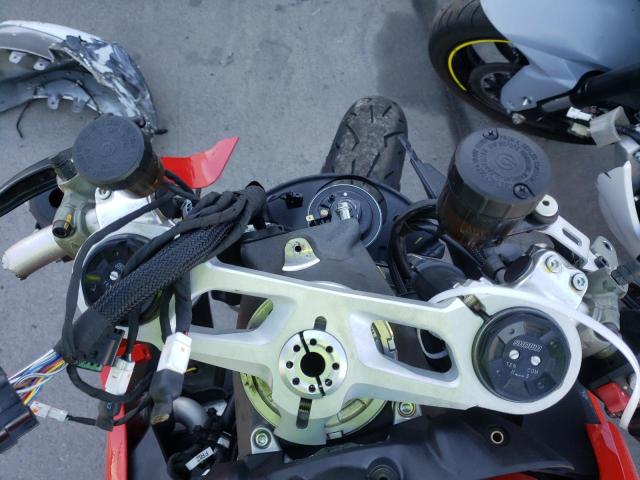 2022 DUCATI PANIGALE V ZDMHAATW0NB005821