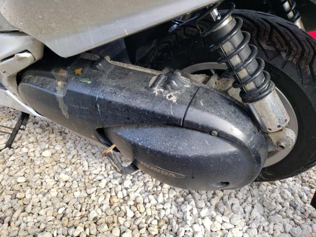 2004 HONDA FSC600 D JH2PF01144K200532