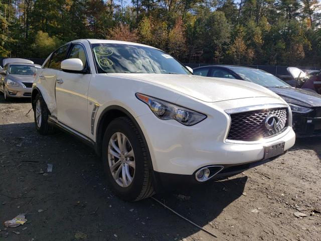 2017 INFINITI QX70 