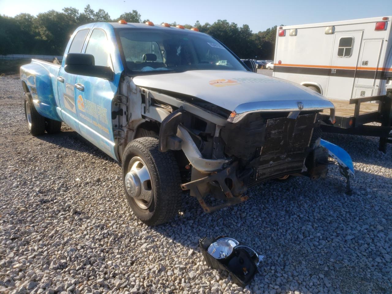 2005 Dodge Ram 3500 St zu verkaufen in Eight Mile, AL - Front End