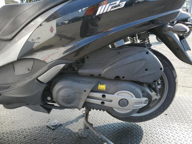 2016 PIAGGIO SCOOTER ZAPM860X4G5000492