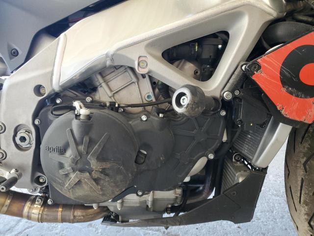 2017 APRILIA TUONO V4 1 ZD4KGU006HS000374