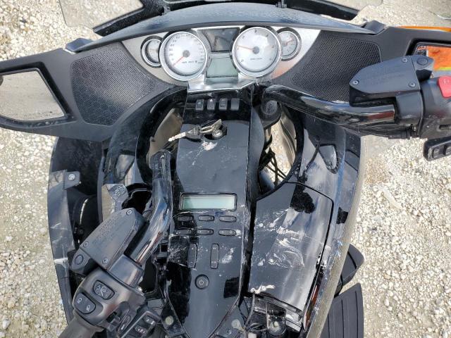 2014 VICTORY MOTORCYCLES VISION TOU 5VPSW36N4E3032128