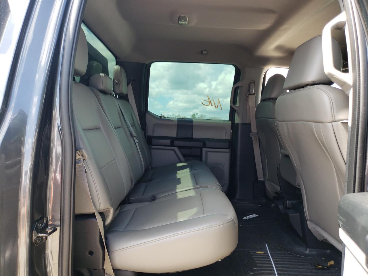 1FT7W2B66HEE42323 FORD F250 2017
