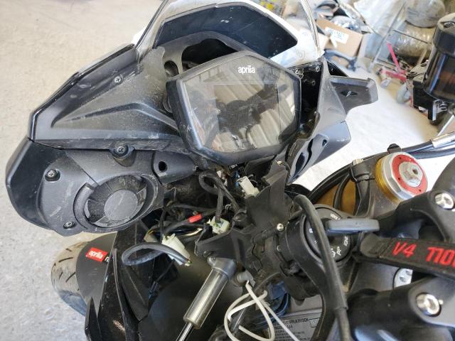 2017 APRILIA TUONO V4 1 ZD4KGU006HS000374