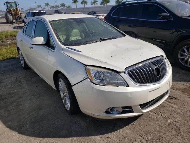 VIN: 1G4PS5SK8D4162327 Auction: COPART Lot: 63268762 Location: FL - PUNTA GORDA SOUTH 1G4PS5SK8D4162327 BUICK VERANO 2013 WHITE Photo 1