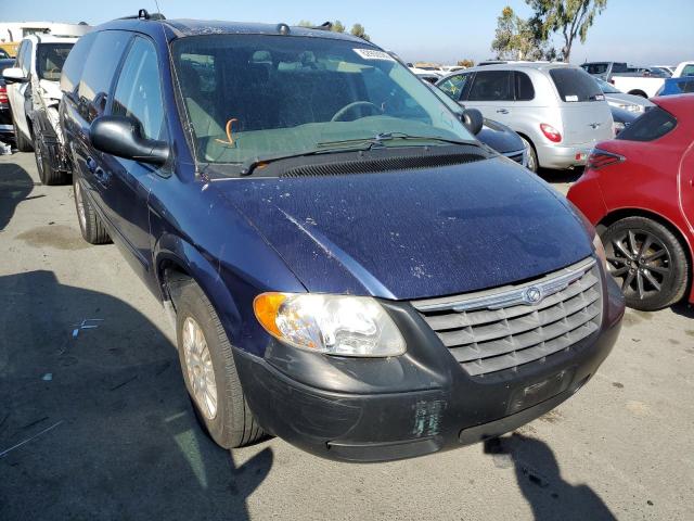 2005 Chrysler Town & Country LX