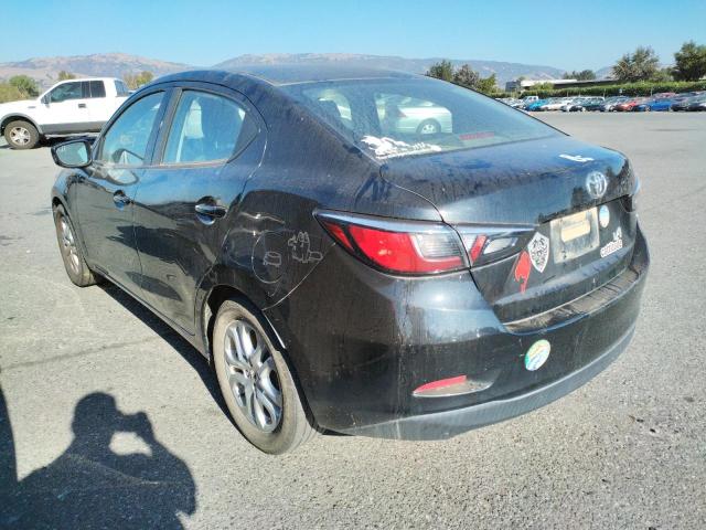 VIN 3MYDLBYV5HY182379 2017 TOYOTA YARIS no.3