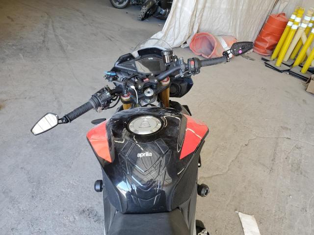 2017 APRILIA TUONO V4 1 ZD4KGU006HS000374