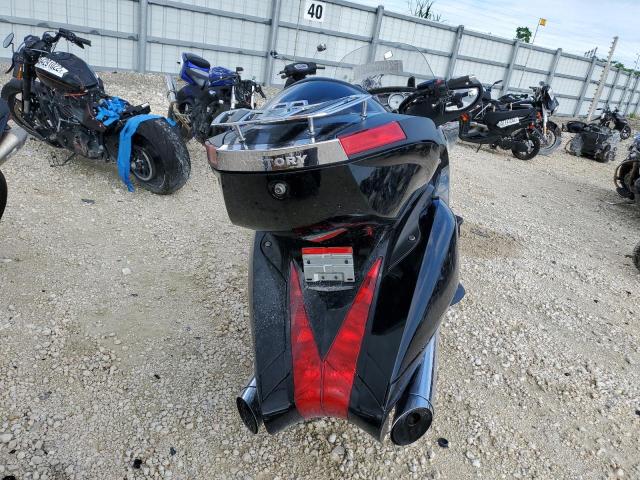 2014 VICTORY MOTORCYCLES VISION TOU 5VPSW36N4E3032128