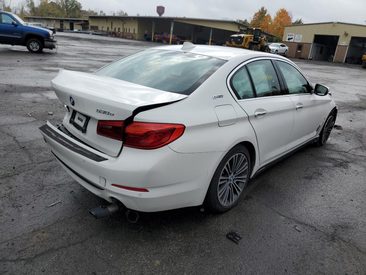 2018 BMW 530Xe VIN: WBAJB1C50JB085596 Lot: 63790042