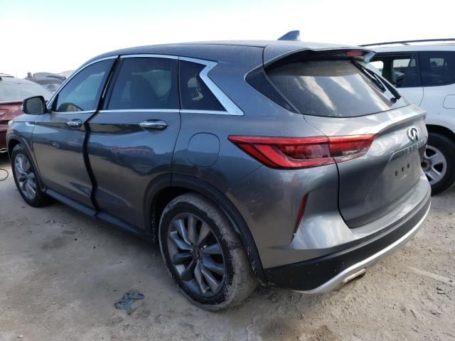 VIN: 3PCAJ5M17KF138303 Auction: COPART Lot: 63132812 Location: FL - PUNTA GORDA SOUTH 3PCAJ5M17KF138303 INFINITI QX50 2019 GRAY Photo 3