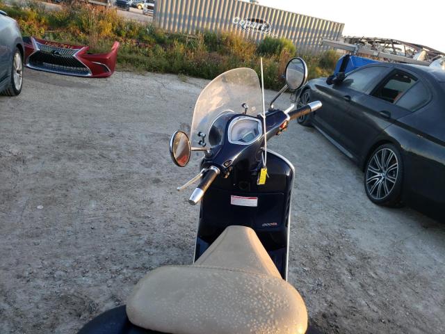 2016 VESPA GTS 300 SU ZAPM459L4G5200651