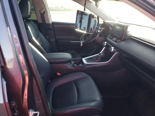 2019 TOYOTA RAV4 XLE P 2T3A1RFV0KW011622