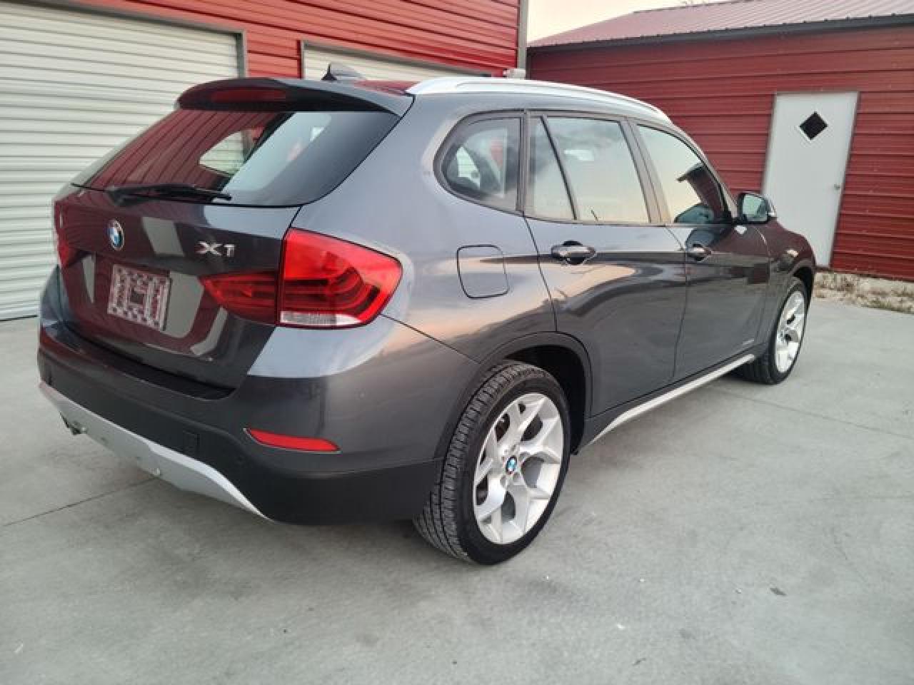 WBAVL1C55FVY33988 2015 BMW X1 xDrive28I