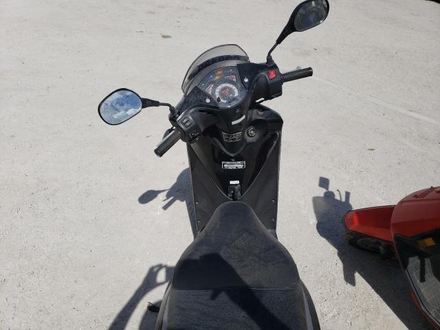 2010 HONDA SH150 D ZDCKF1016AF002638