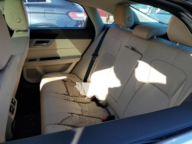 2017 JAGUAR XF SAJBR4BV0HCY33629