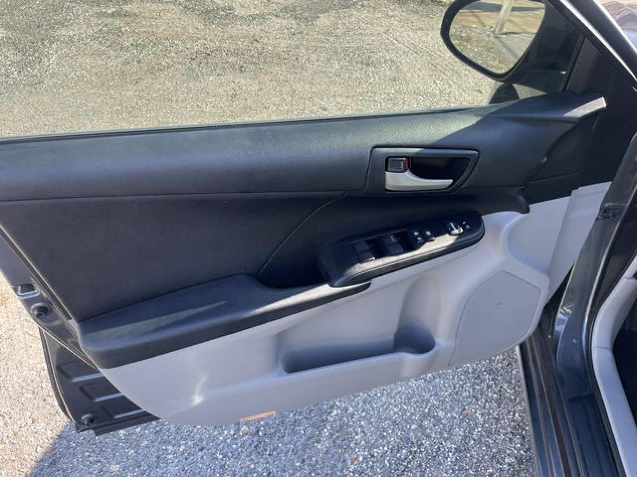 2012 Toyota Camry Base VIN: 4T4BF1FK5CR257739 Lot: 63968542