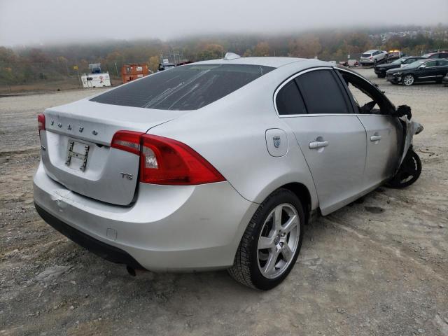 YV1622FS4C2045065 Volvo S60