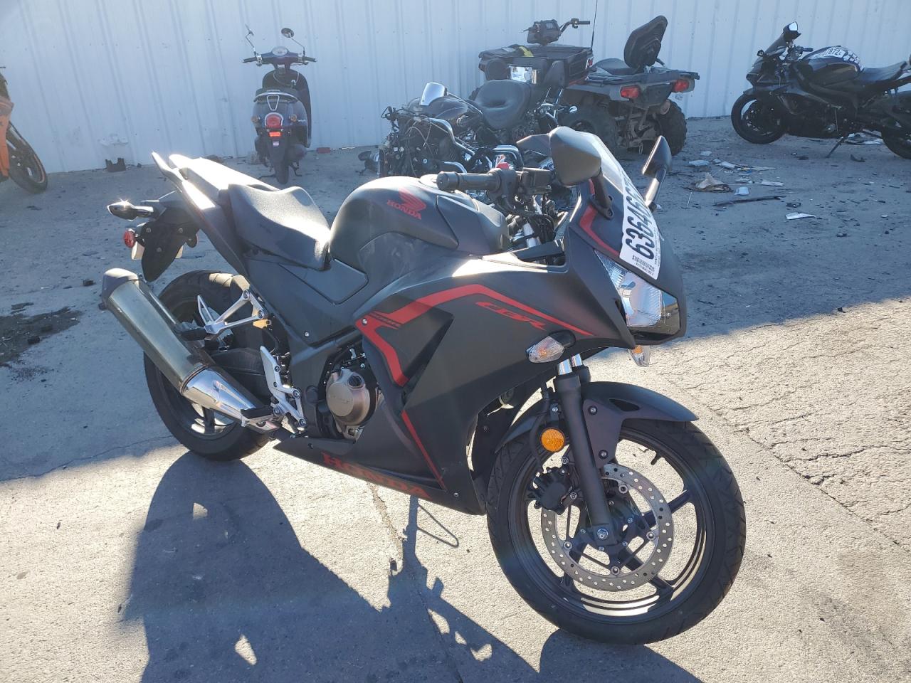 MLHNC5102N5800315 HONDA CBR300 R 2022