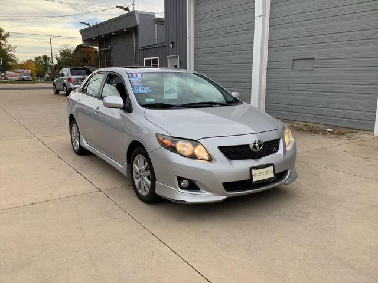 2010 Toyota Corolla Base VIN: 2T1BU4EE3AC456252 Lot: 63968452