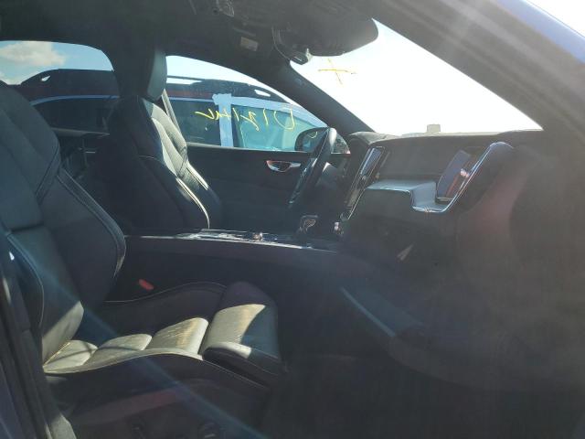 2021 VOLVO XC60 T5 R- YV4102DM0M1824848