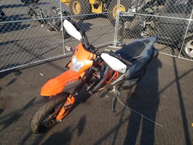 2022 KTM 690 SMC R VBKLSV404NM724710
