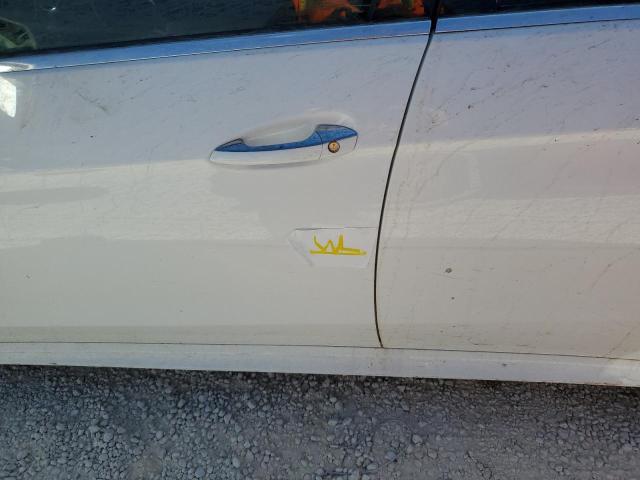 2016 MERCEDES-BENZ E350 WDDHF5KB5GB237276