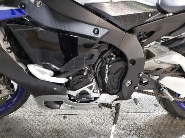 2017 YAMAHA YZFR1M JYARN40E4HA000709