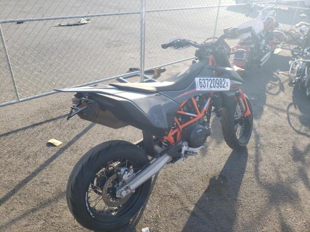 2022 KTM 690 SMC R VBKLSV404NM724710