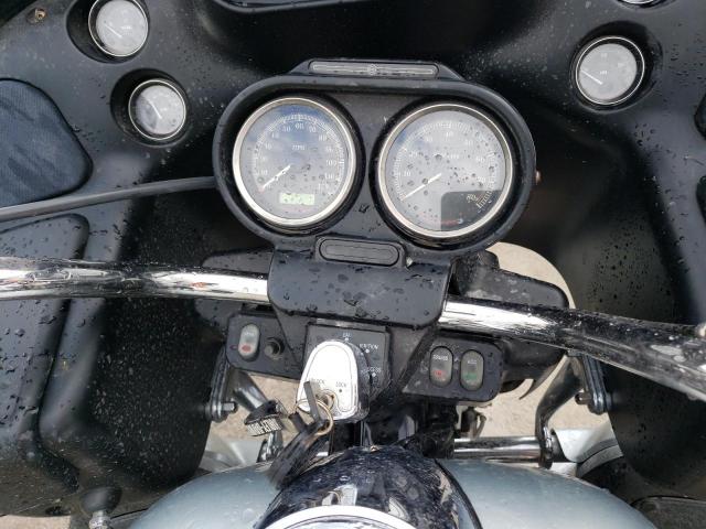 2011 HARLEY-DAVIDSON FLTRU 1HD1KGM10BB649460