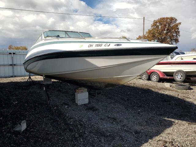 Salvage boats for sale at Columbia Station, OH auction: 1998 Crownline Boat